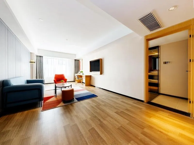 Lanou Hotel Xuchang Caowei Ancient City 3*,  China